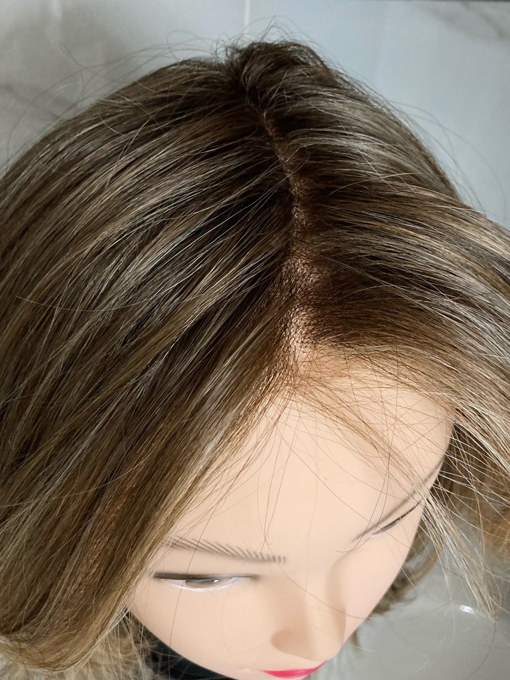 Belle Tress Lisbon in macadamia Latte -R monofilament part brand new in box - Picture 12 of 15